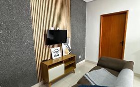 Casa 05 próximo ao centro Delior 2
